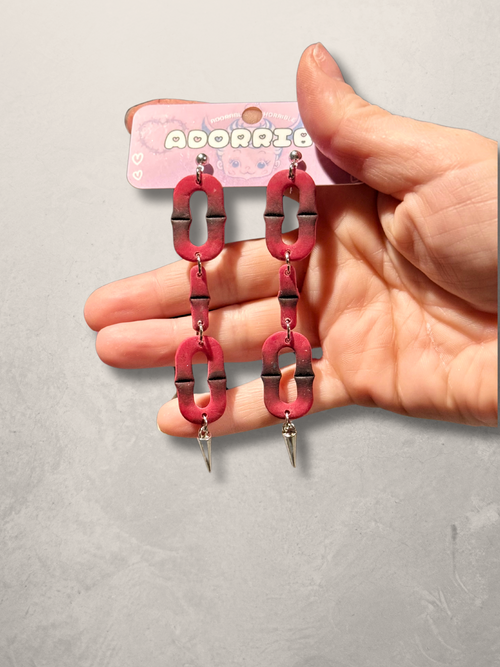 Stylish clay earrings with trendy chain link design, perfect accessory for a chic and modern look