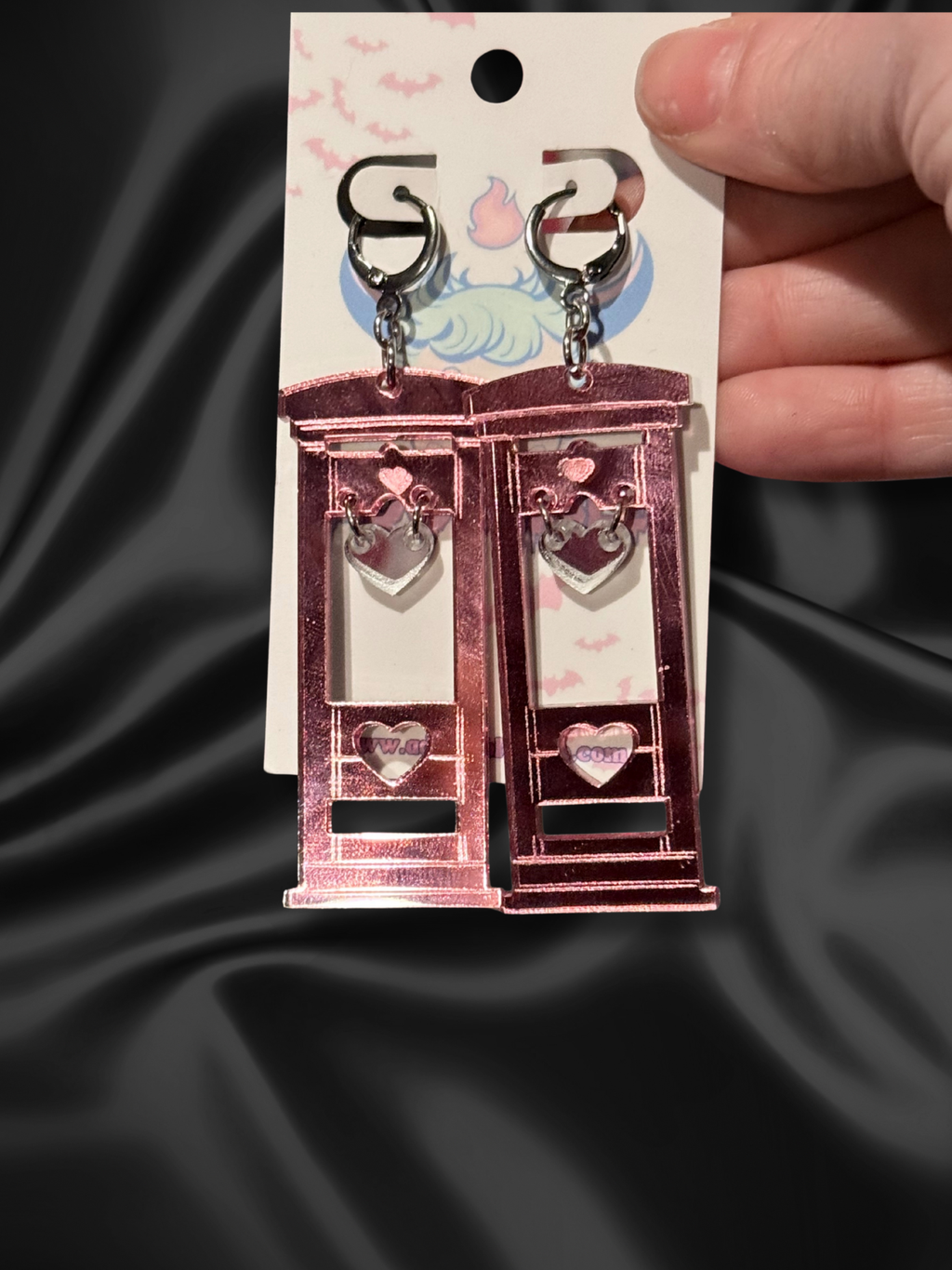 Heart Guillotine Earrings - Adorrible