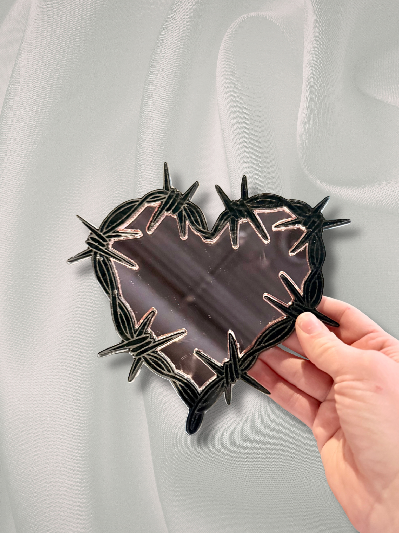 Barbed Wire Heart Wall Mirrors - Adorrible