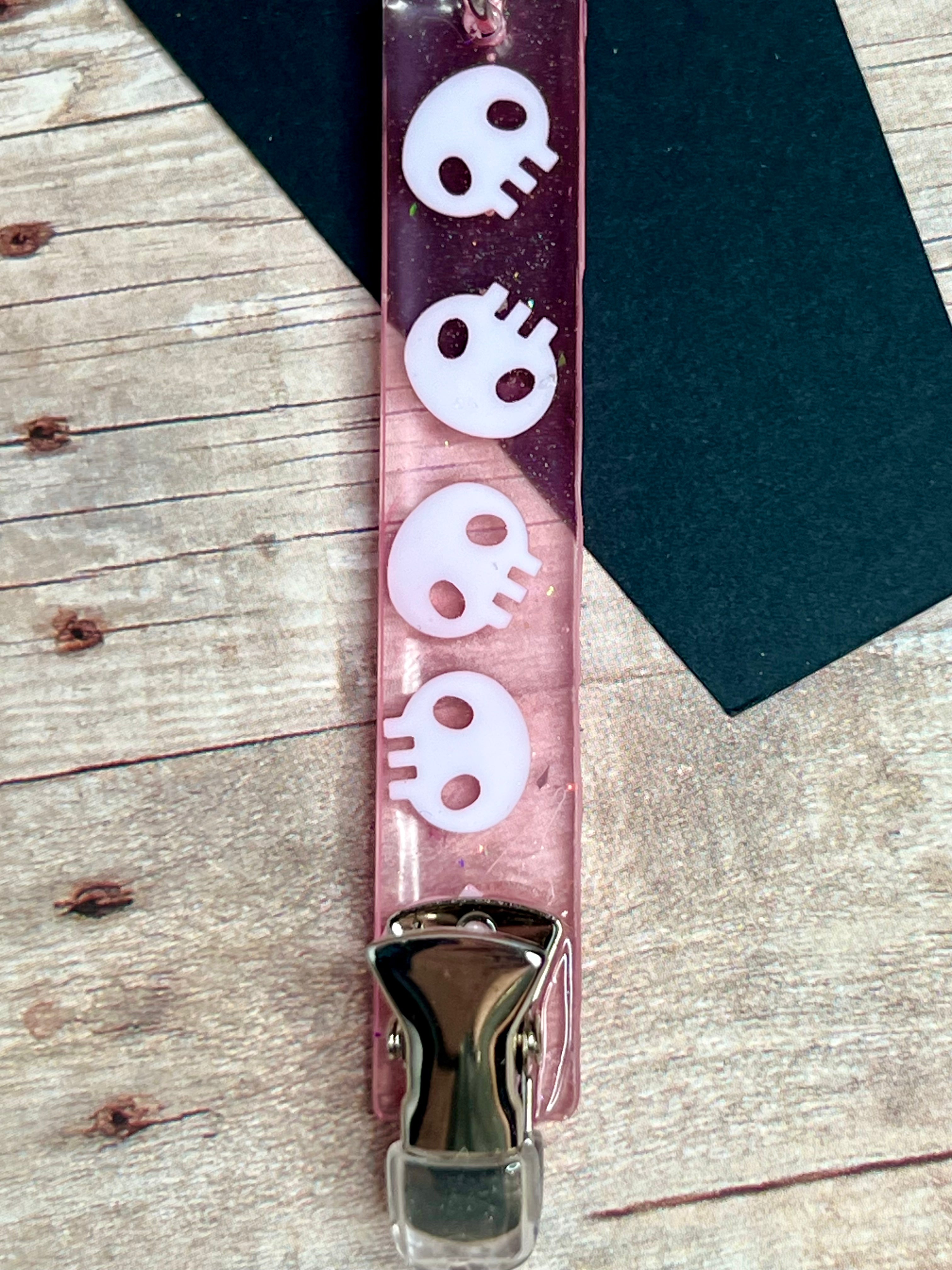 Card Grabber with Rubber Tip for Long Nails - Adorrible